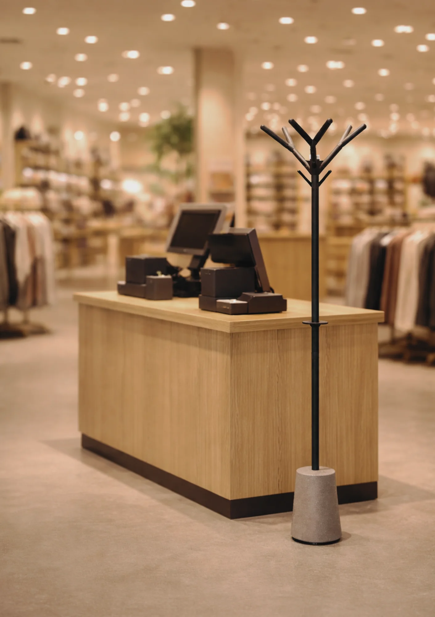 Système ARA Protection innovant pour magasin - Design moderne et sécurité professionnelle pour commerce de détail